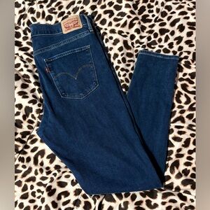 💕Levi’s 720 High-Rise Super Skinny Soft Jeans💕